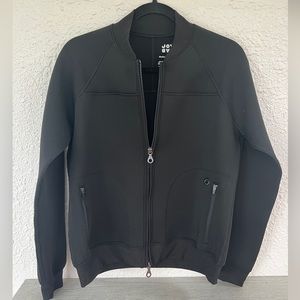 Joy Lab is women’s 2 way zip up jacket, wetsuit type material, black SZ Med